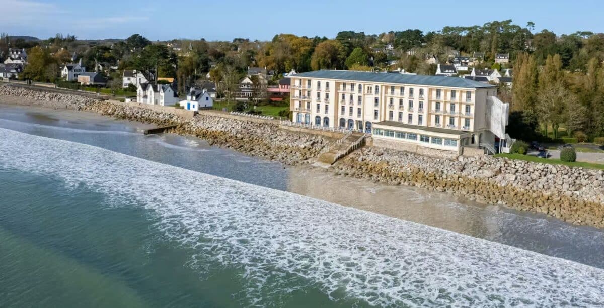 Luxe, calme et pieds dans l&rsquo;eau