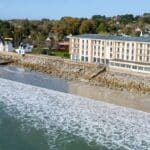 Luxe, calme et pieds dans l&rsquo;eau