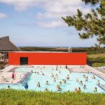 Détente au bord de la mer