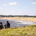 Détente au bord de la mer