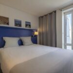 Détente au bord de la mer