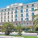 Majestueux sur la promenade des Anglais