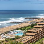 Comme un paquebot face à la mer