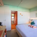 Comme un paquebot face à la mer