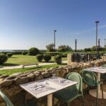 Comme un paquebot face à la mer