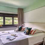 Comme un paquebot face à la mer