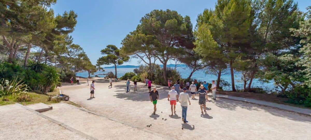 Eaux cristallines et flamands roses